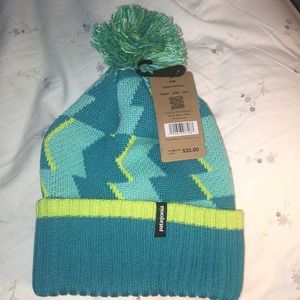 NWT kids hat . Patagonia